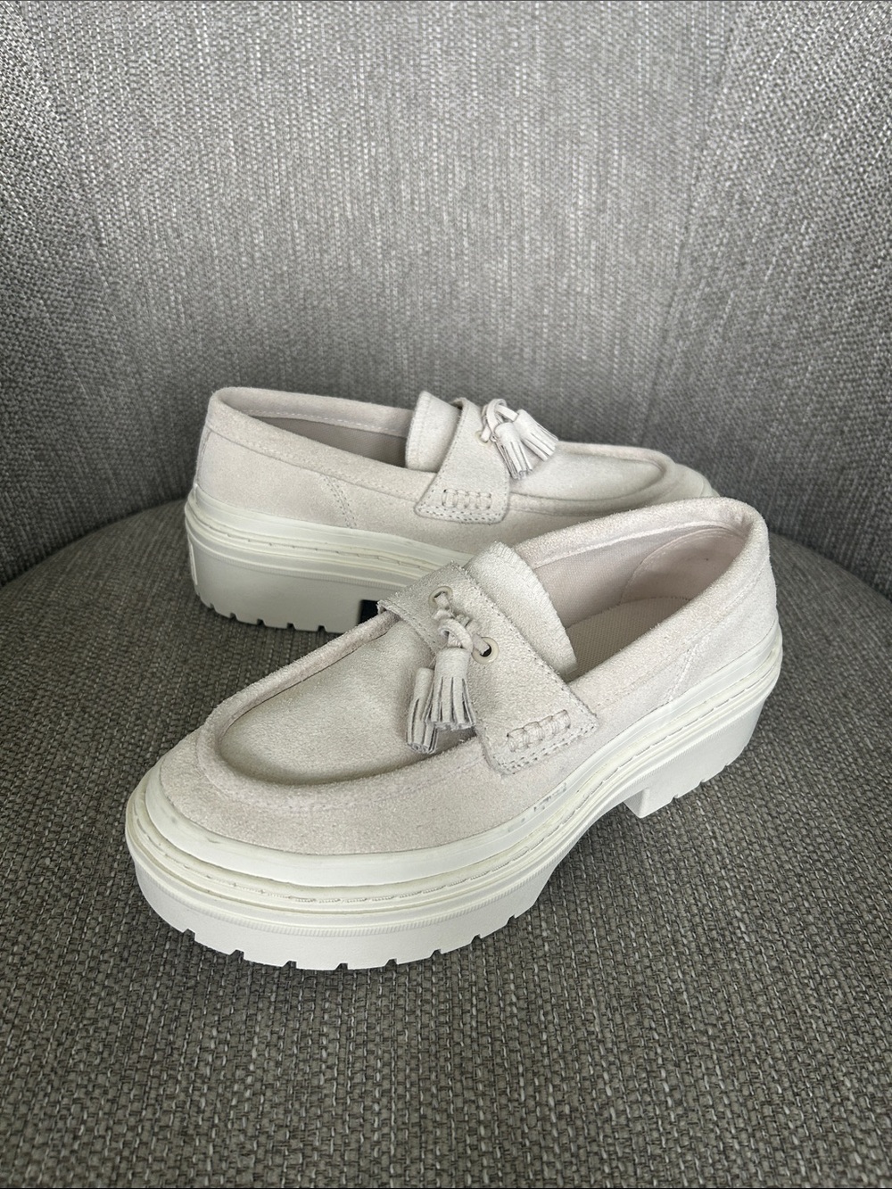 Converse Women's Cream Platform Tassel Loafers